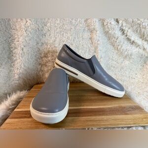 Birkenstock Oswego Leather Slip-On in Gray